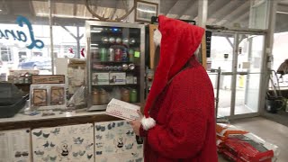 USPS hits 3 billion holiday packages in 'Christmas City' Noel