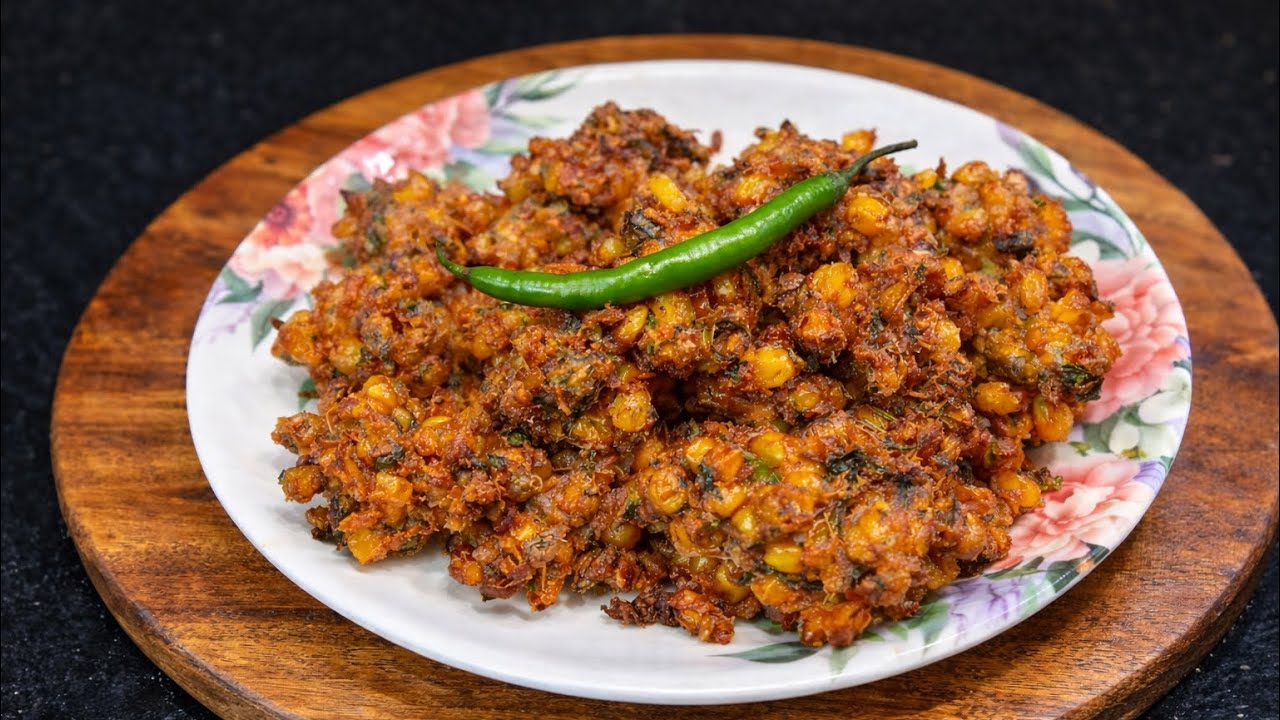 🌽 लोणावळा स्टाईल कुरकुरीत मका भजी | पावसाळ्याची खास रेसिपी | Monsoon Special 