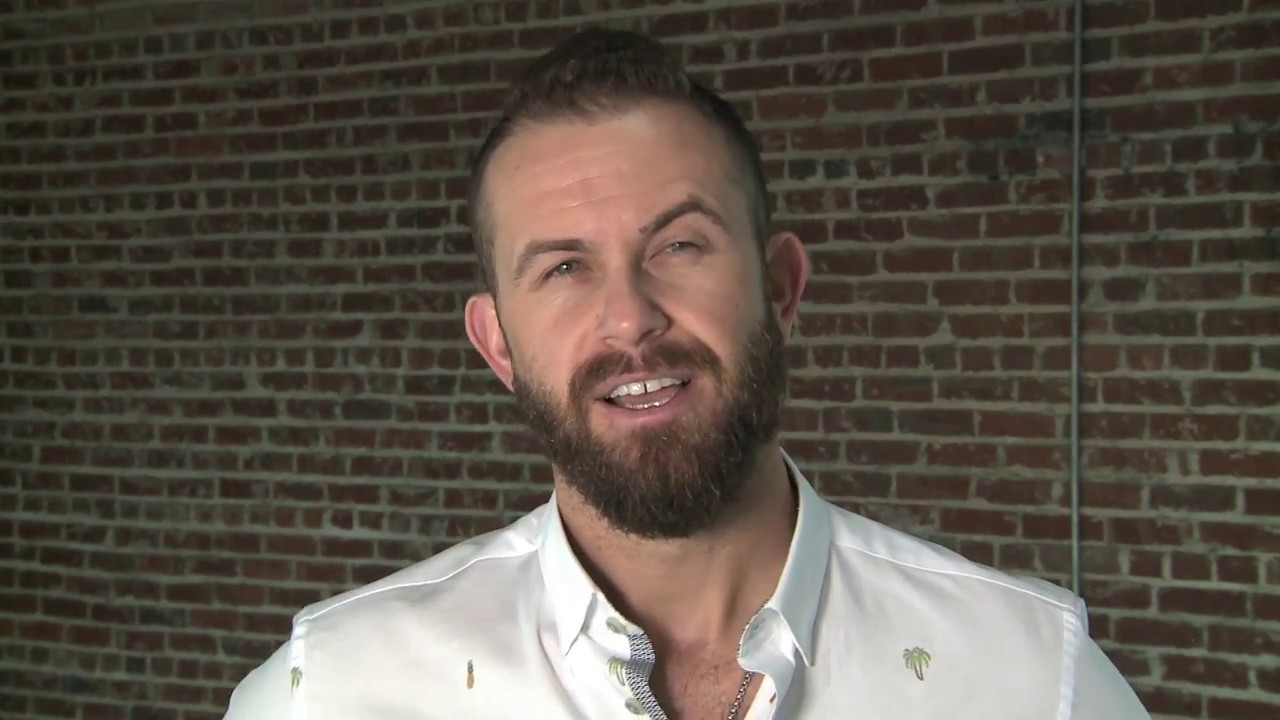 Evan Longoria Talks About Pet Pal Animal Shelter