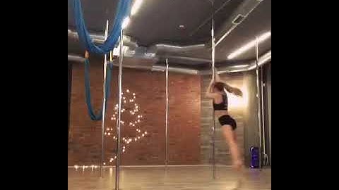 Allegra - Pole dance, pole tricks