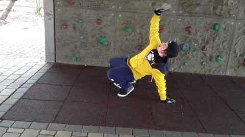 Breakdance Tutorial #6 monkey Flip