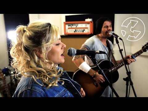 Stars by Roxy Searle | Shufflewire Sessions