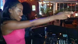 Manzi Nte DJ Ayanda live mix