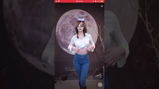 抖音小松酷代子热舞