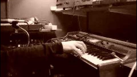 Nanook Olle plays some VP-330+