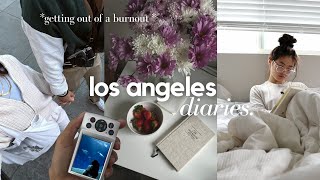 living alone in LA: slow rainy day, getting out of a burnout, clean with me, aquarium mini vlog