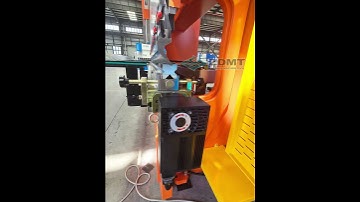CNC press brake with Delem DA66S CNC controller #bendingmachine #pressbrake #machine #cnc #factory