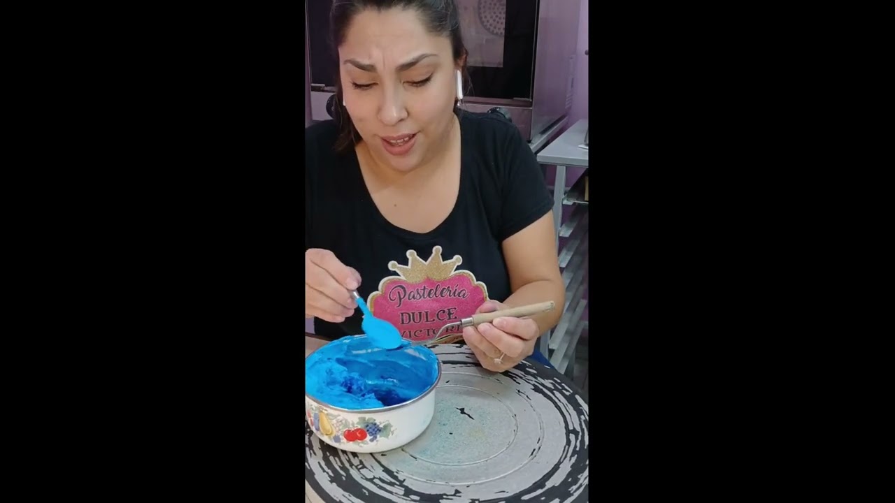 COMO LOGRAR EL AZUL EN CREMA CHANTILLY CON PRODUCTOS ARGENTINOS