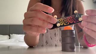 Tech Deck Street Hits - Blind Picnic Table, Flip Hot Garbage