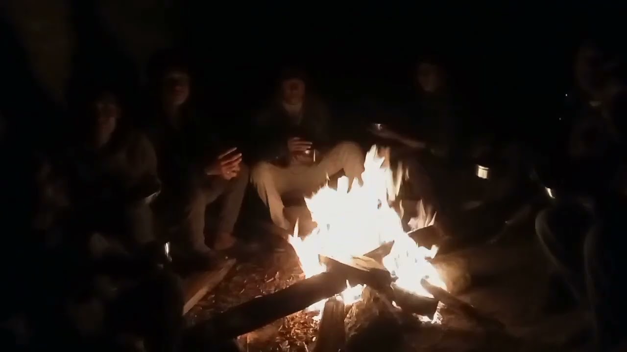 Lako maya arkai lai chanda vo aaune jane mulbato banda vo 