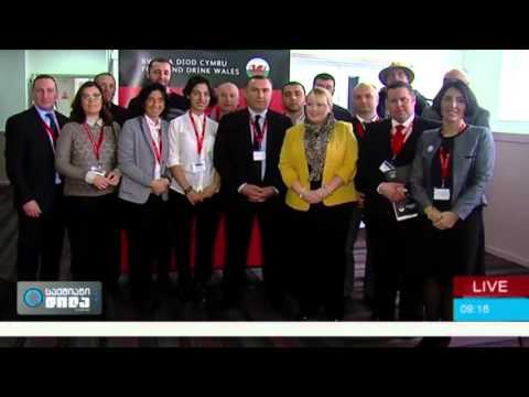 ბაია აბულაძე „საქმიან დილაში“