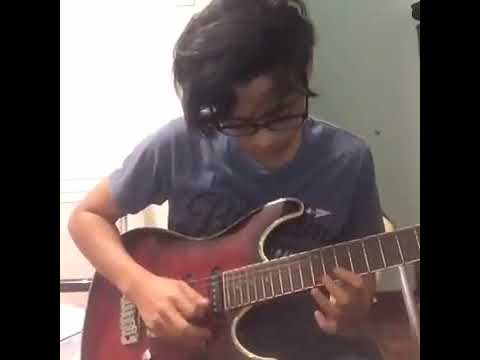 Avenged Sevenfold - MIA (Guitar solo cover) - YouTube
