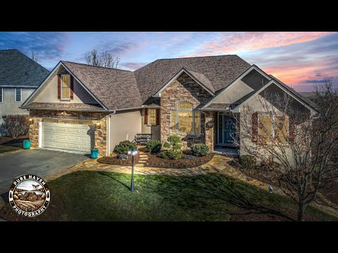 71 Carriage Highlands Ct, Hendersonville, NC home video tour