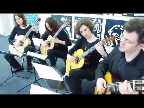 Cuerdas Gitarrenquartett plays "Danza del Viento" by Jaime Córdoba