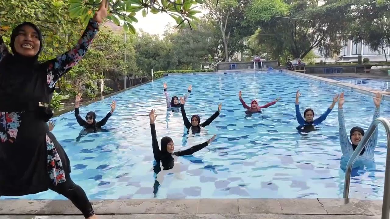 AQUA YOGA/Larisna Senam/Coach Tuti Larisna/@tutilarisna4468