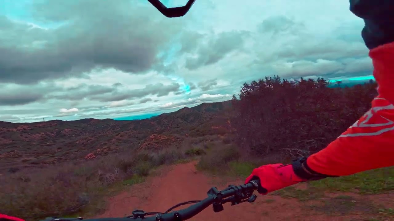 First time on these fast, chunky trails today. Bones and Backdoor. Fun shit 🤘