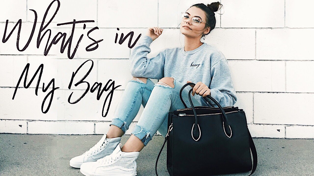 WHAT'S IN MY SCHOOL BAG 2017