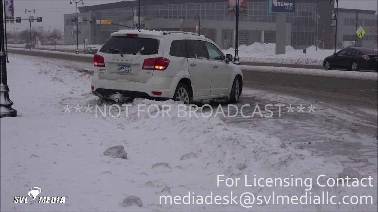 St Cloud Mn Snow and Ice create treacherous travel 1130 YouTube