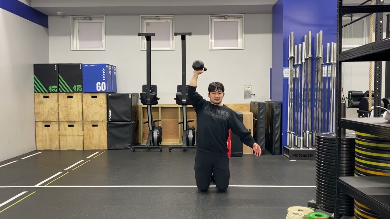 Tall Kneeling Single KB Palm Press