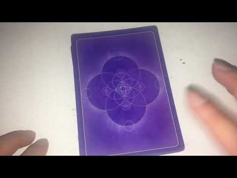 asmr-psychic-tarot-card-rea…