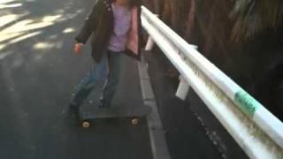 TAILDEVIL  sparks from skateboard!!