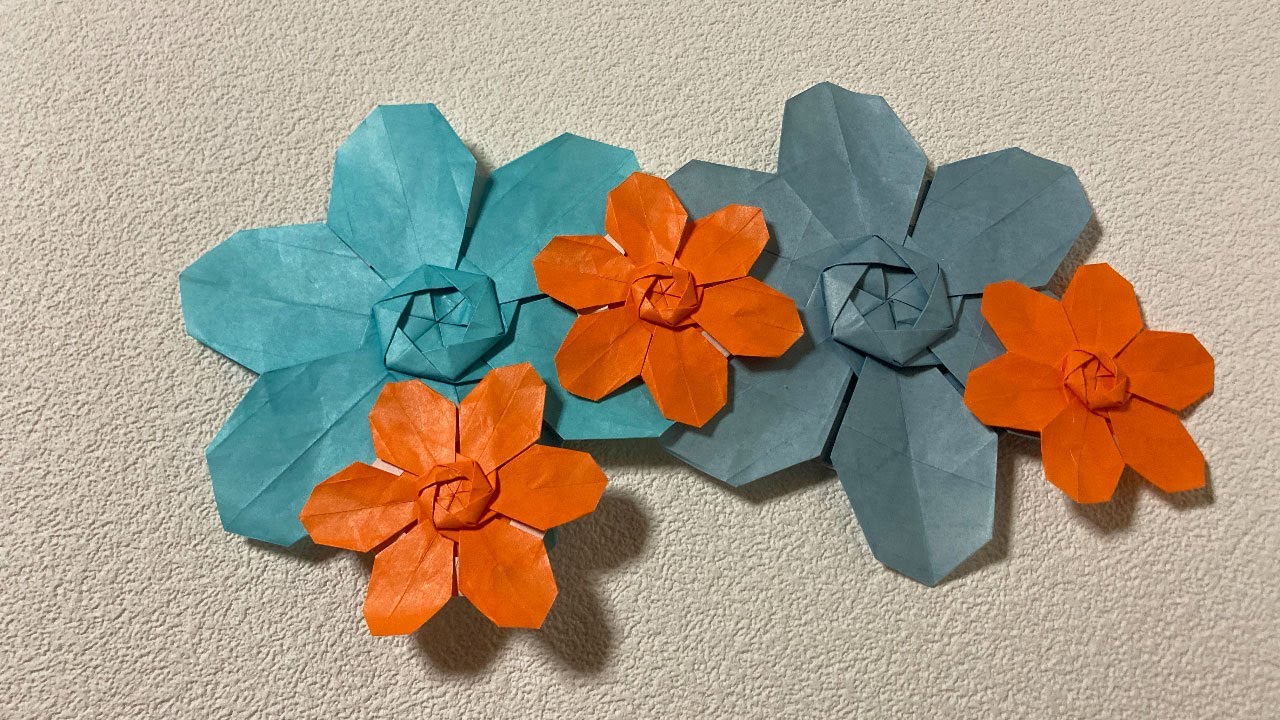 【折り紙のインテリア】6角形の折り紙で作った花の飾り