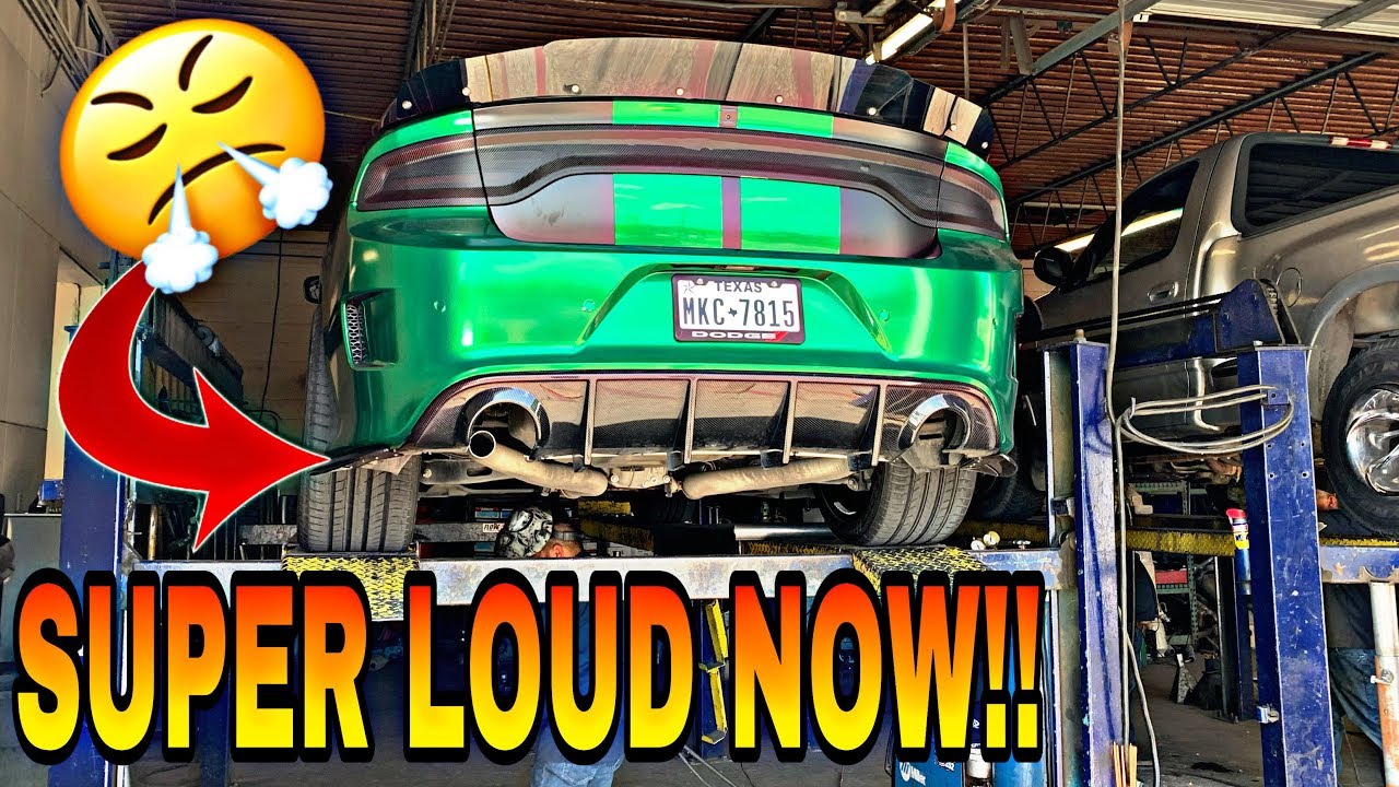 GETTING A MUFFLER AND RESONATORS DELETE WITH 5inch TIPS ON THIS R/T