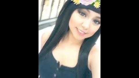 Snapchat flower crown filter .