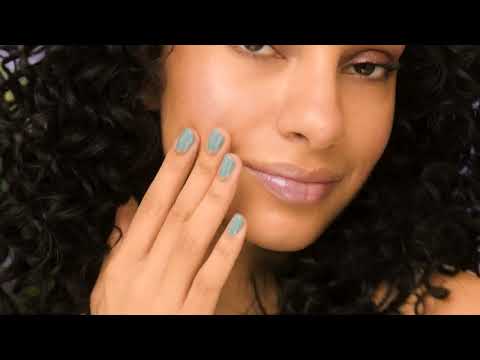 Neu. LOVE by essie