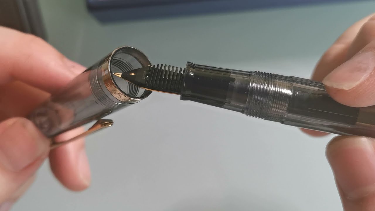 Sailor Kurogane Fountain Pen Review