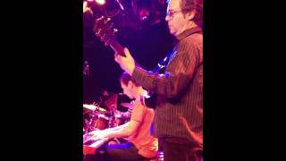 Will Bernard Erik Deutsch  Le Poison Rouge