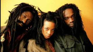 Video thumbnail of "Black Uhuru-Mondays"