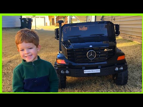 mason's-brand-new-mercedes-benz-zetros-24v-ride-on-toy-for-christmas-|-trucks-for-kids