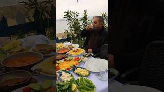 Güzel Bir Kahvaltı, Güzel Bir Manzara, Güzel Bir Gün