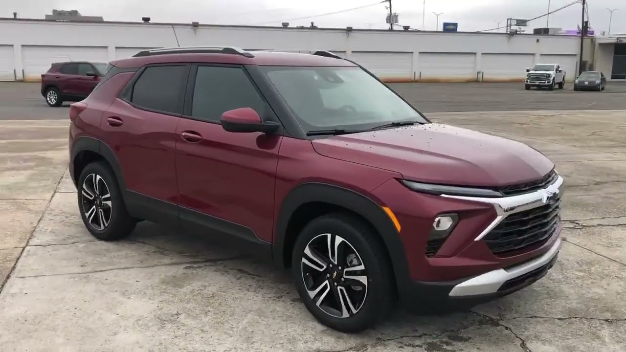 2025 Chevrolet TrailBlazer LT Crimson Metallic