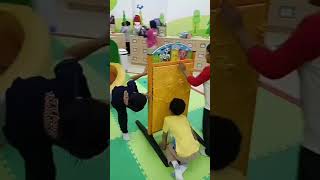 Nadim Kemal Mas Key Main