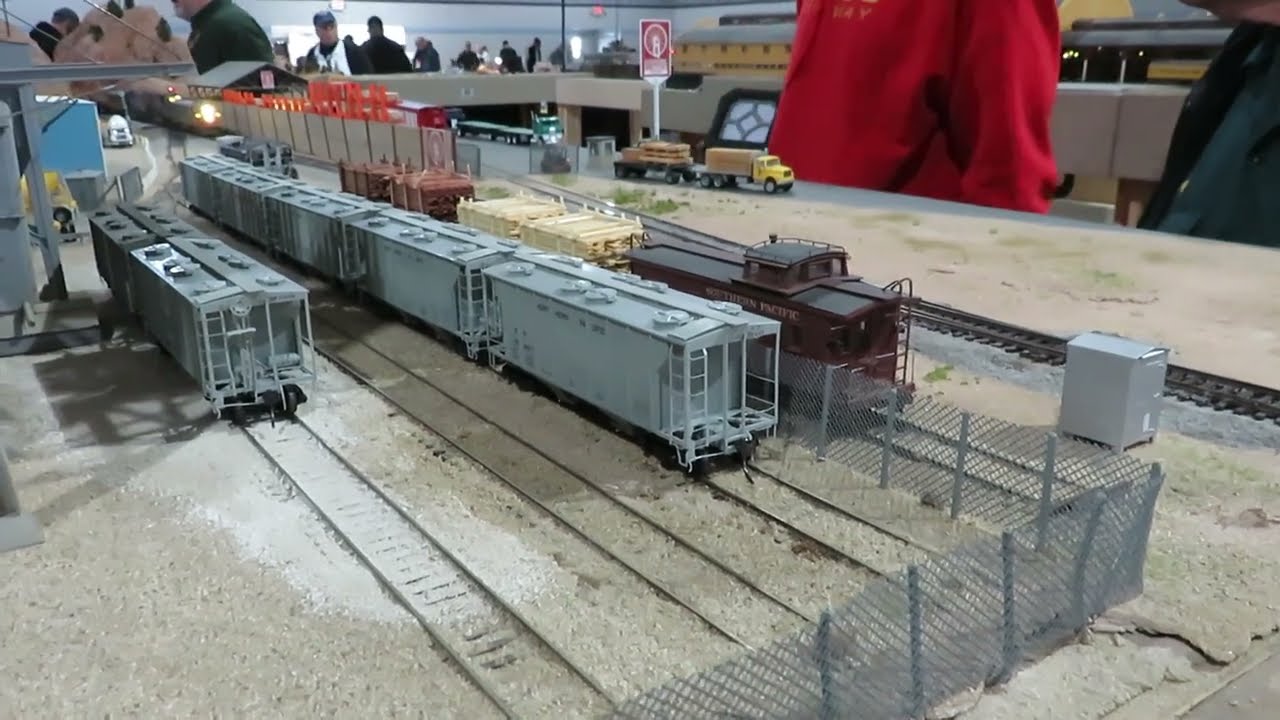 FREE MO LAYOUT AT THE MARCH TRAIN SHOW 2024