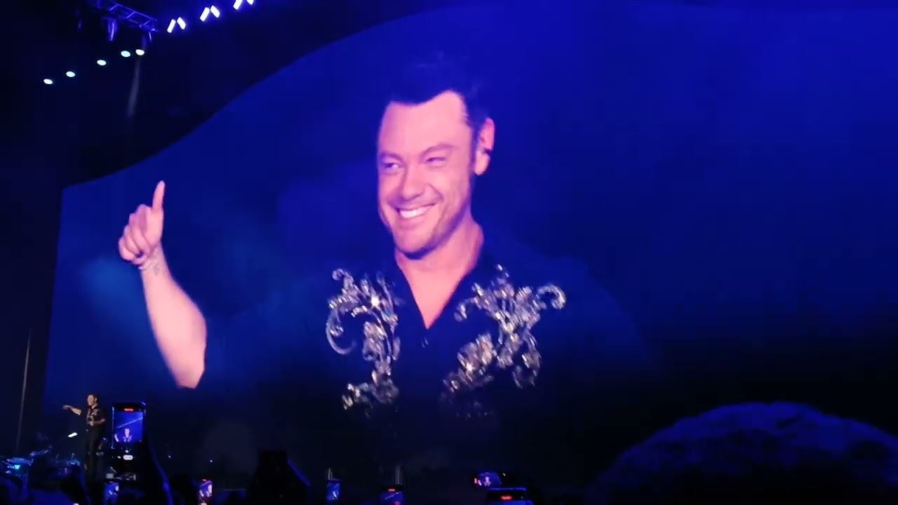 TIZIANO FERRO 2023- 6.Intro+