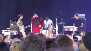 CSS - Art Bitch (Coachella 2011)