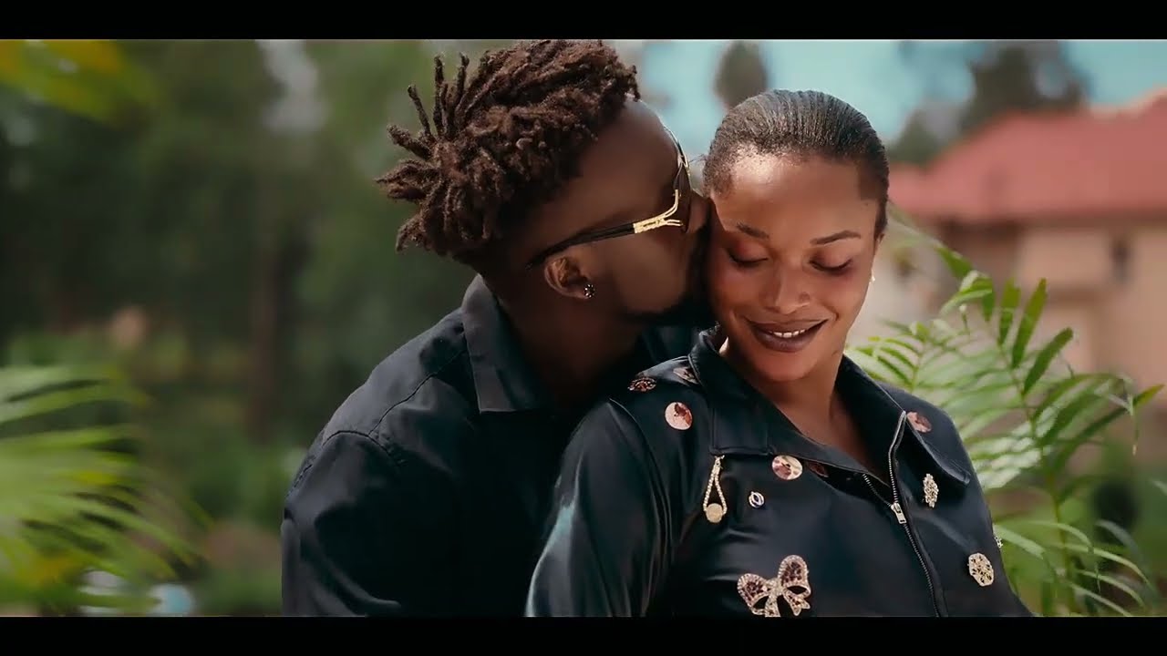 AKANA BY SOCIAL MULA ( OFFICIAL VIDEO )