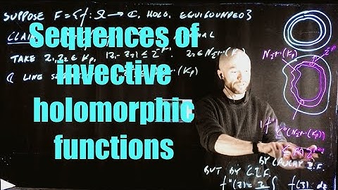 Sequences of injective holomorphic mappings