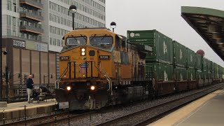 UP 6706 (CNW patch unit) leads UP IG4AH through oak park IL 10/27/23