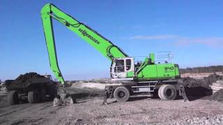 SeNNeBogen 840 With Clam Bucket Loading Crusher