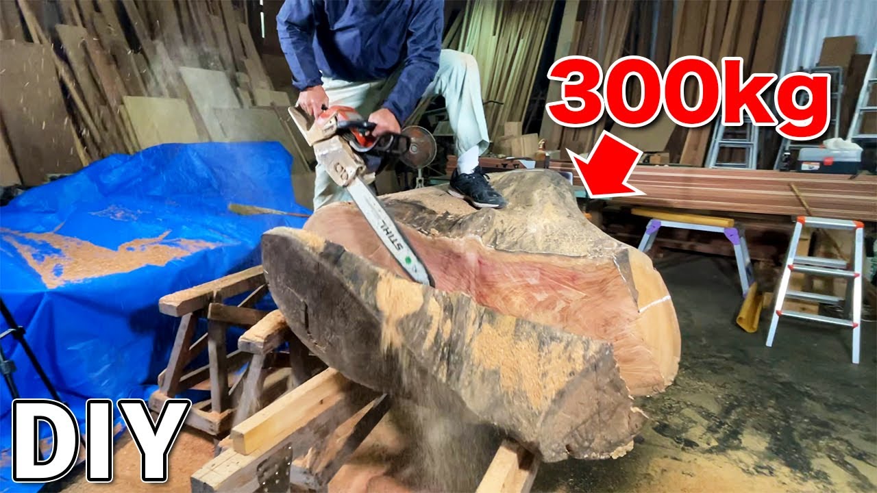 ⁣【前代未聞】300kgの巨大欅材を半分にしてモンキーポッドのテーブル足を作る(完成) - 大工のDIY