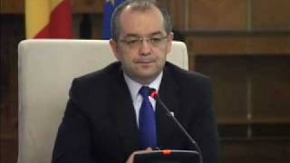 Petre Ungureanu Il Minte Pe Emil Boc.wmv