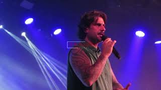 MELENDI - LO QUE YO OBEDEZCO (Melendi emocionado al dedicar la canción a su padre) MADRID 05-05-2026