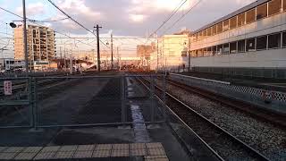 山陽本線 貨物列車EF200-18号機 倉敷駅通過