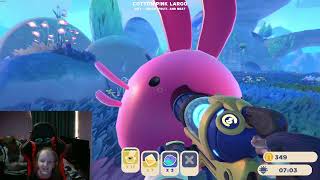 Mari playing Slime Rancher 2