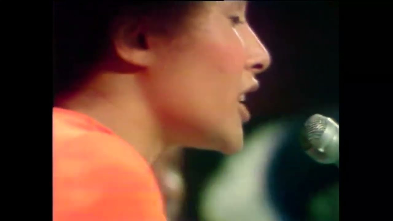 Sly & The Family Stone - Dance to the Music (Live 1969) - YouTube