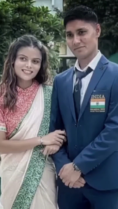 *love story aise bhi* verna kuch bevkoof to apne wife se kya khane ka man hai ye takk nahi poochte.